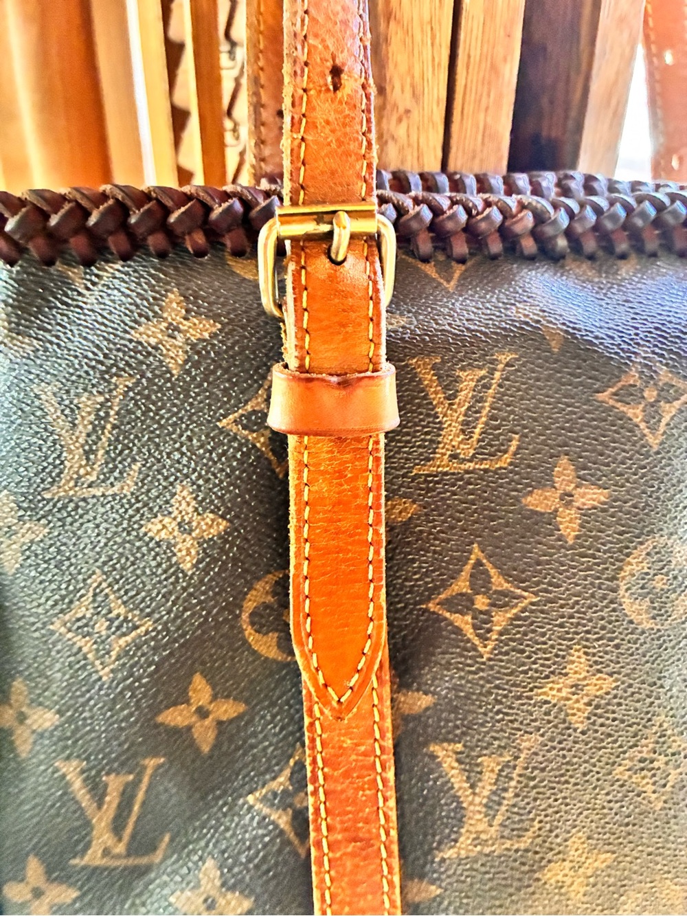 Louis Vuitton Monogram authentic Refurbished Brown and Tan Fringe Shoulder Bag - Picture 4 of 15